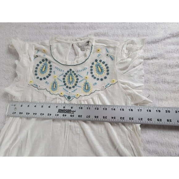 Lucky Brand Womens White Embroidered Ruffle Sleeve Top Medium Cotton Blend New - Picture 8 of 9